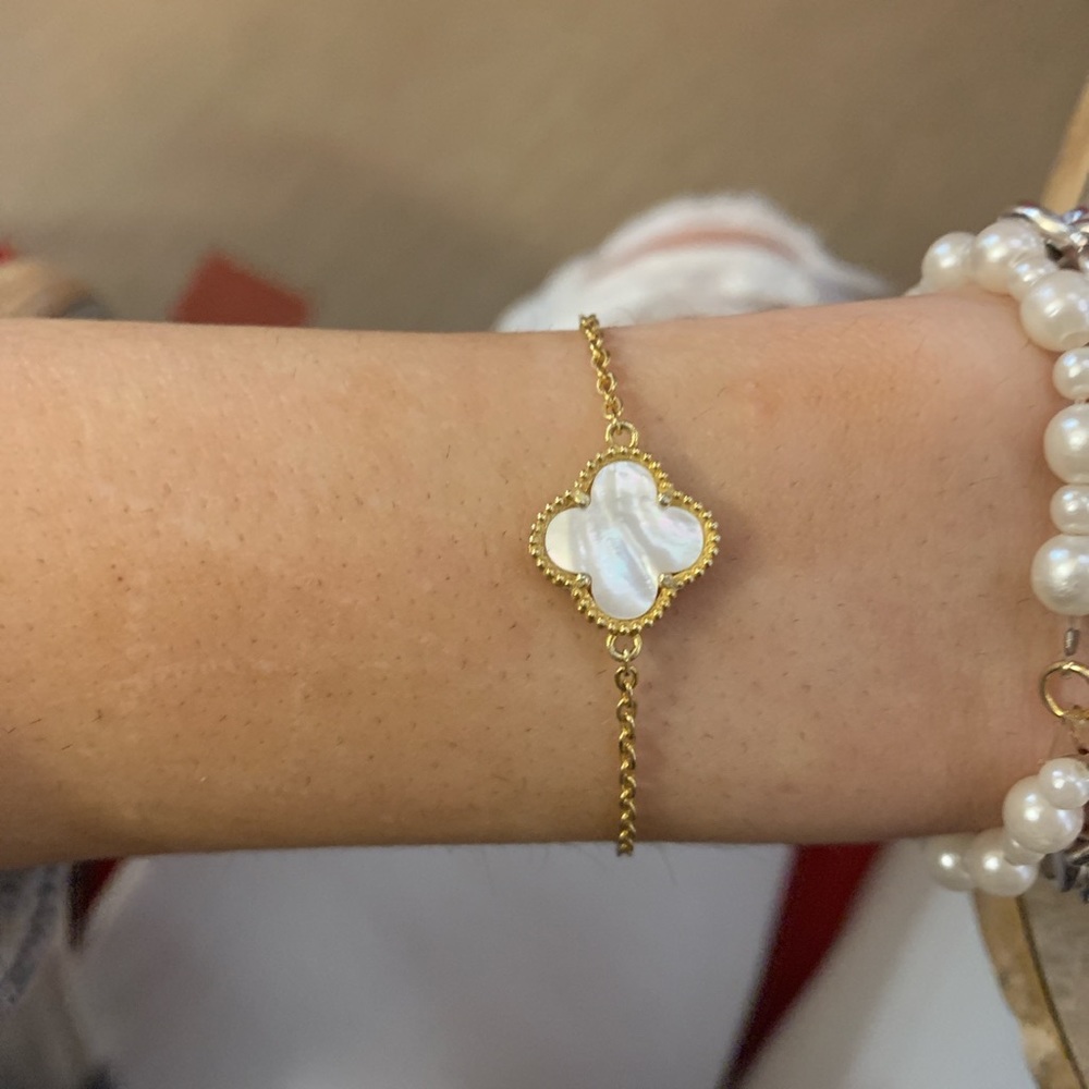 4 leaf Clover bracelet/alhambra